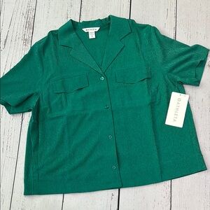 ATHLETA Echo Top Size M NWT